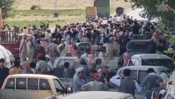 Quetta- Four members of a family killed in car, coach collision in Mastung