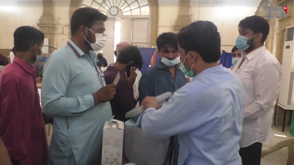 Karachi- Pakistan reports 34 deaths from COVID-19, lowest since April